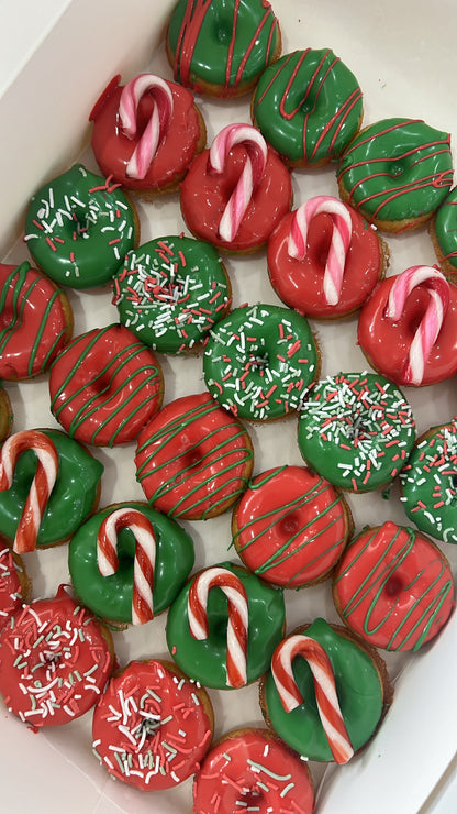 Christmas Donut Boxes (per dozen)
