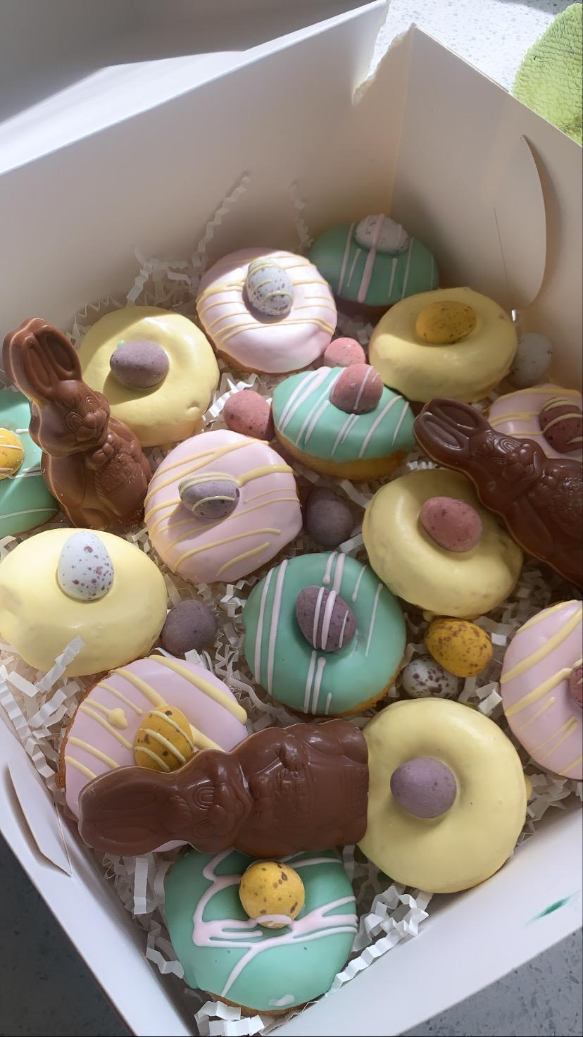Standard Donut Boxes (per dozen)